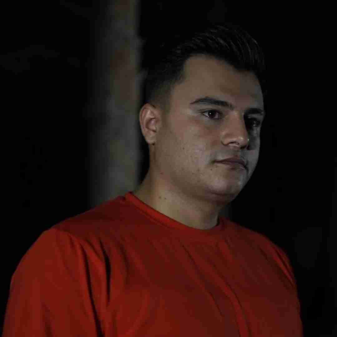 رامین کرمی کی اندازه مه دوسد داره لامصب