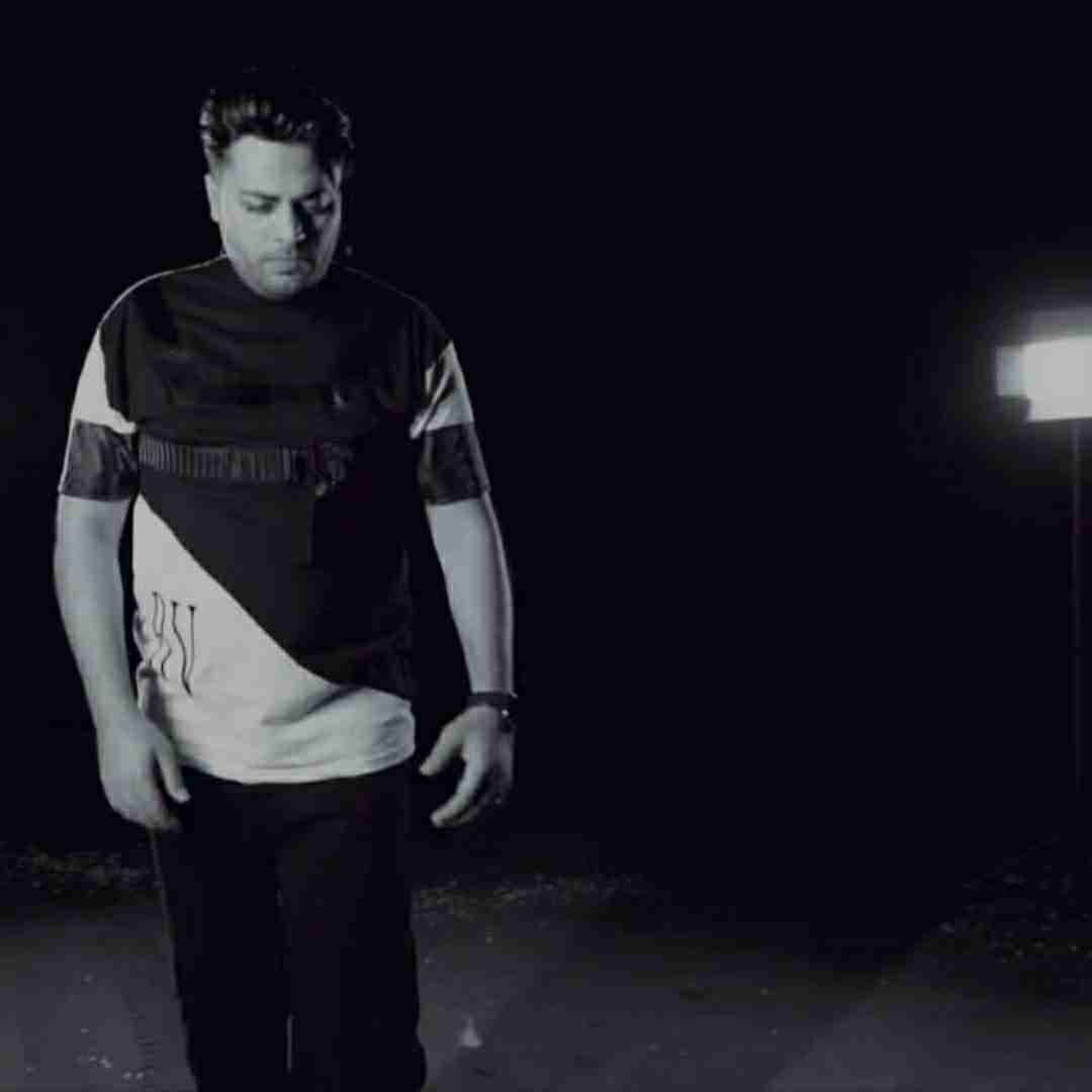 امید عقابی بی تو کلافم با همه تو قیافم