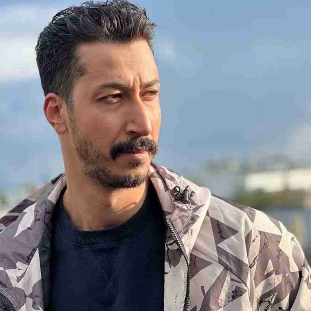  قشنگ تر از چشات کجاست بگو برم بجورم با صدای بهرام افشاری (فیلم فسیل)