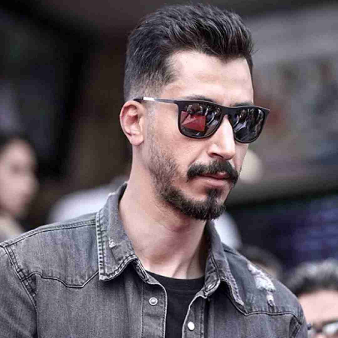 سوار ماشین بودیم دم تونل کندوان با صدای بهرام افشاری (فیلم فسیل)