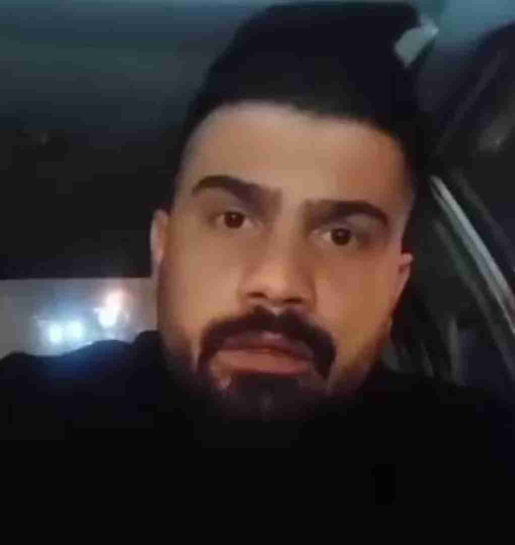 فرهاد جهانگیری یه اتاق تم تاریک وناو ای چهار دیواری