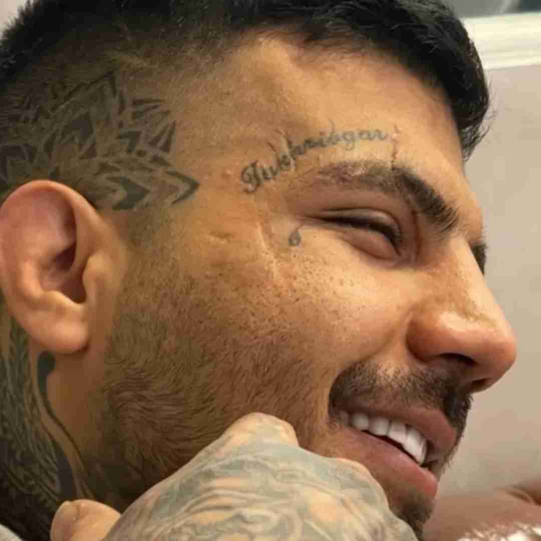 مهدیار کجایی دختر بابا دلم واسه چشمات تنگه