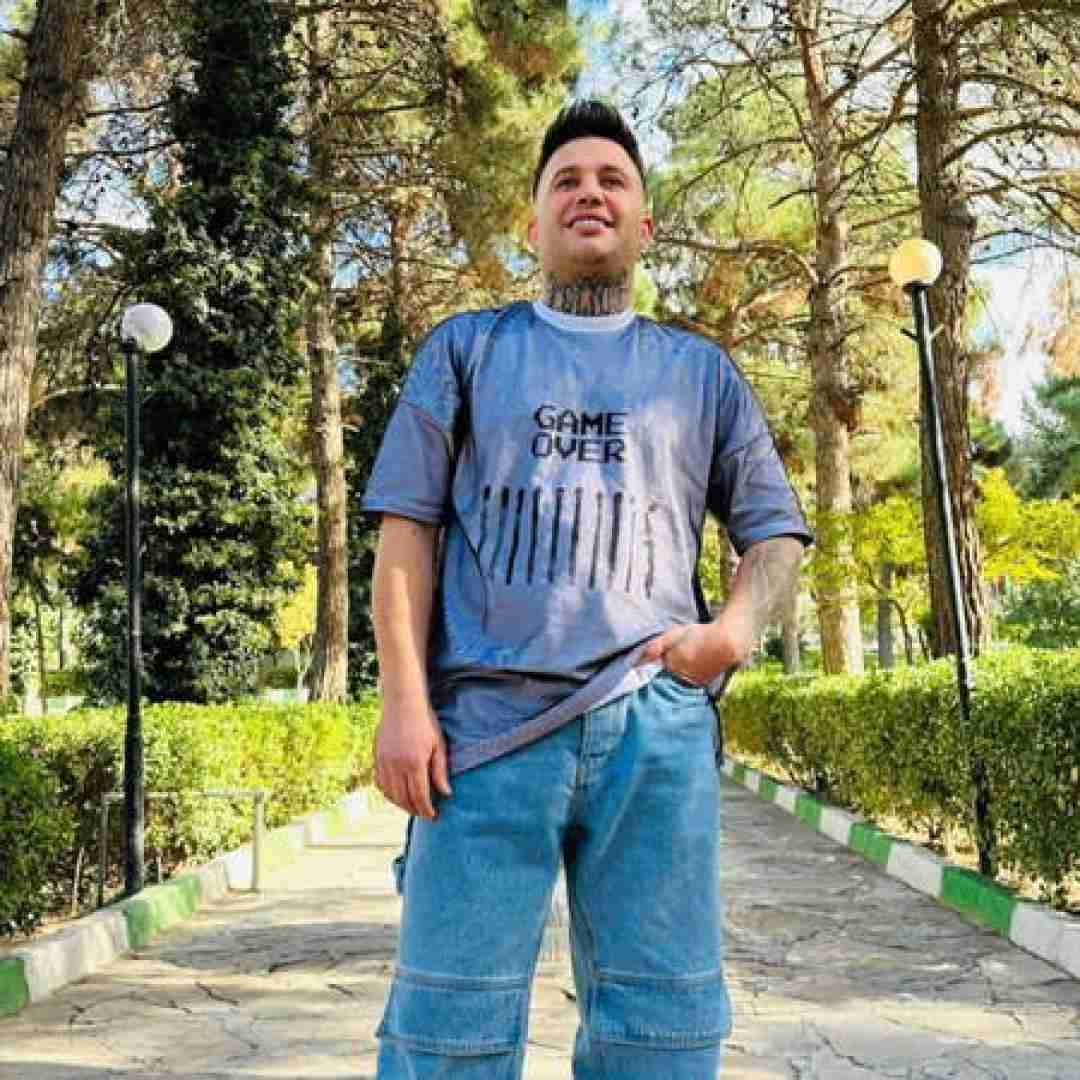 علی احمدیانی بیا تا بریم و از این دشت تنها بیا تا تموم شه