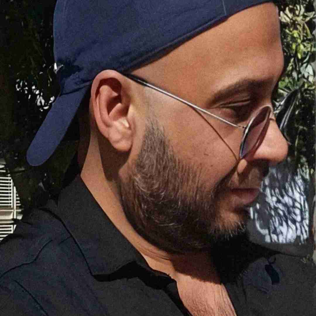 محسن چاوشی دوست داشتم با تموم وجودم عزیزم هنوزم