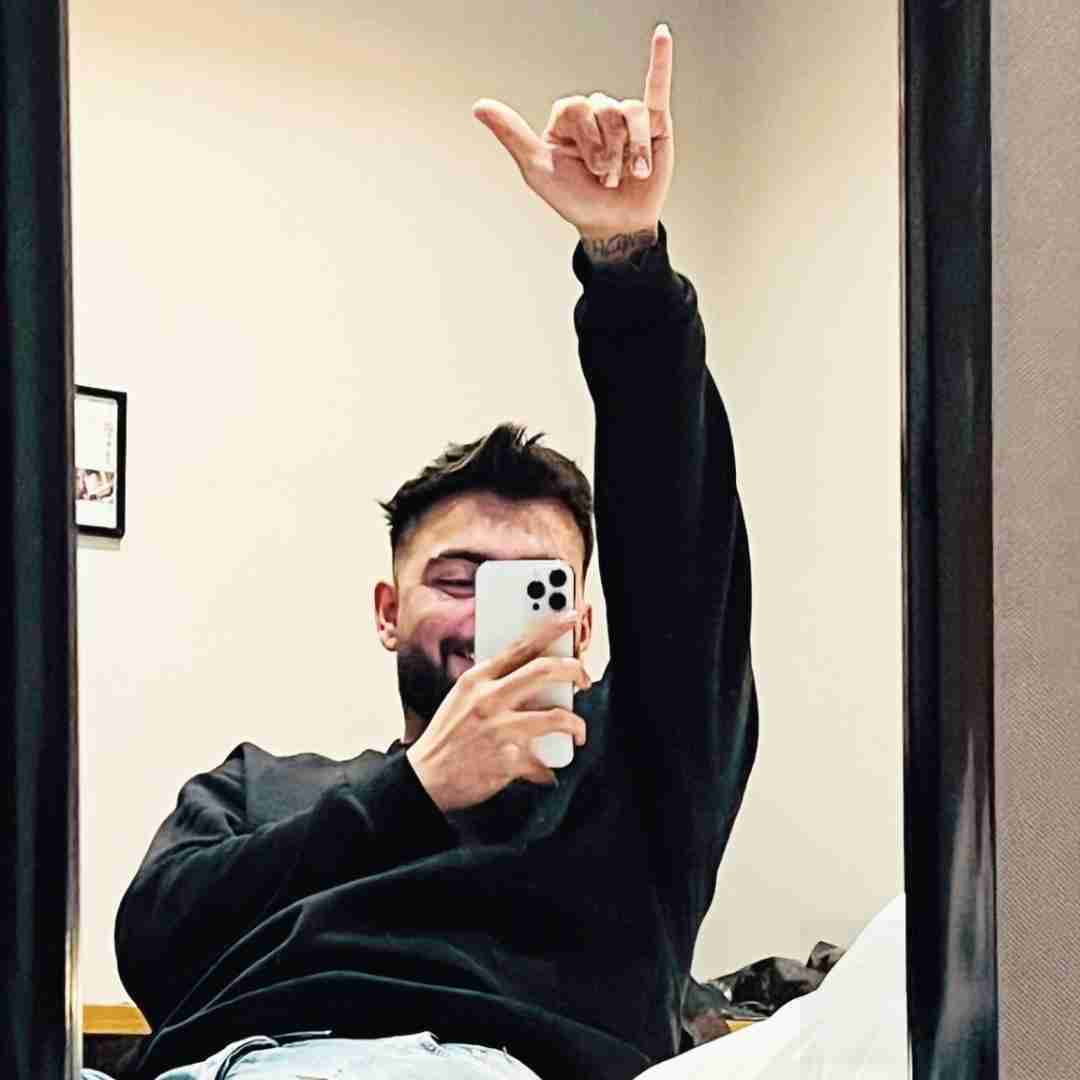 رامین تجنگی یه روزایی با خودم درگیرم تا شب میشه