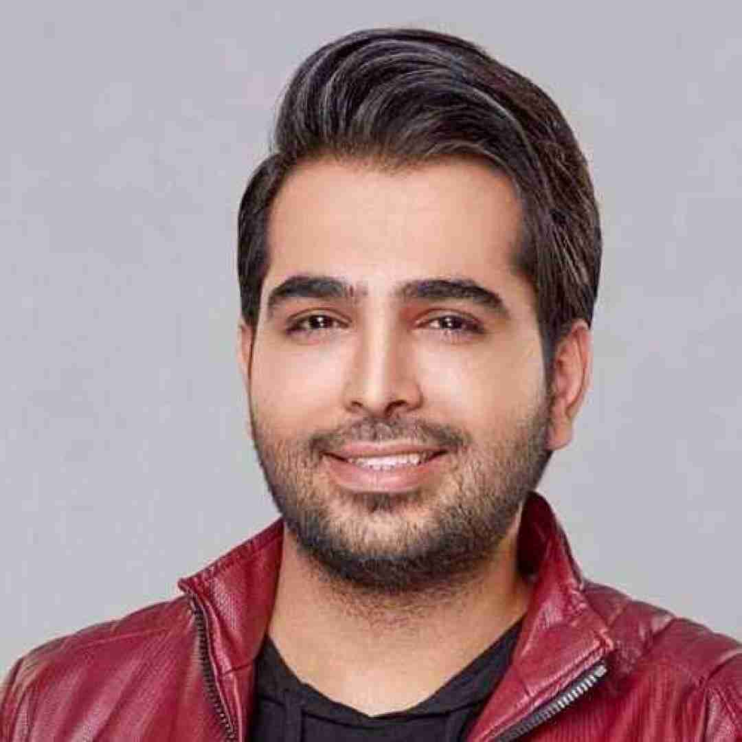 فرزاد فرخ در دام عشق افتادم پروانه ایی دلداده ام