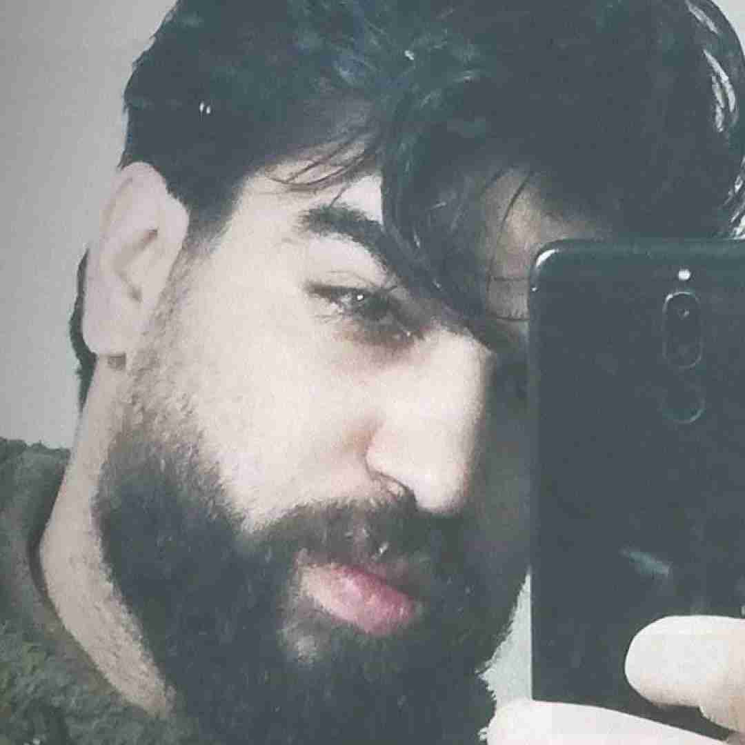 علی بیرو مه کاری که نارم تو بیه و کارو بارم