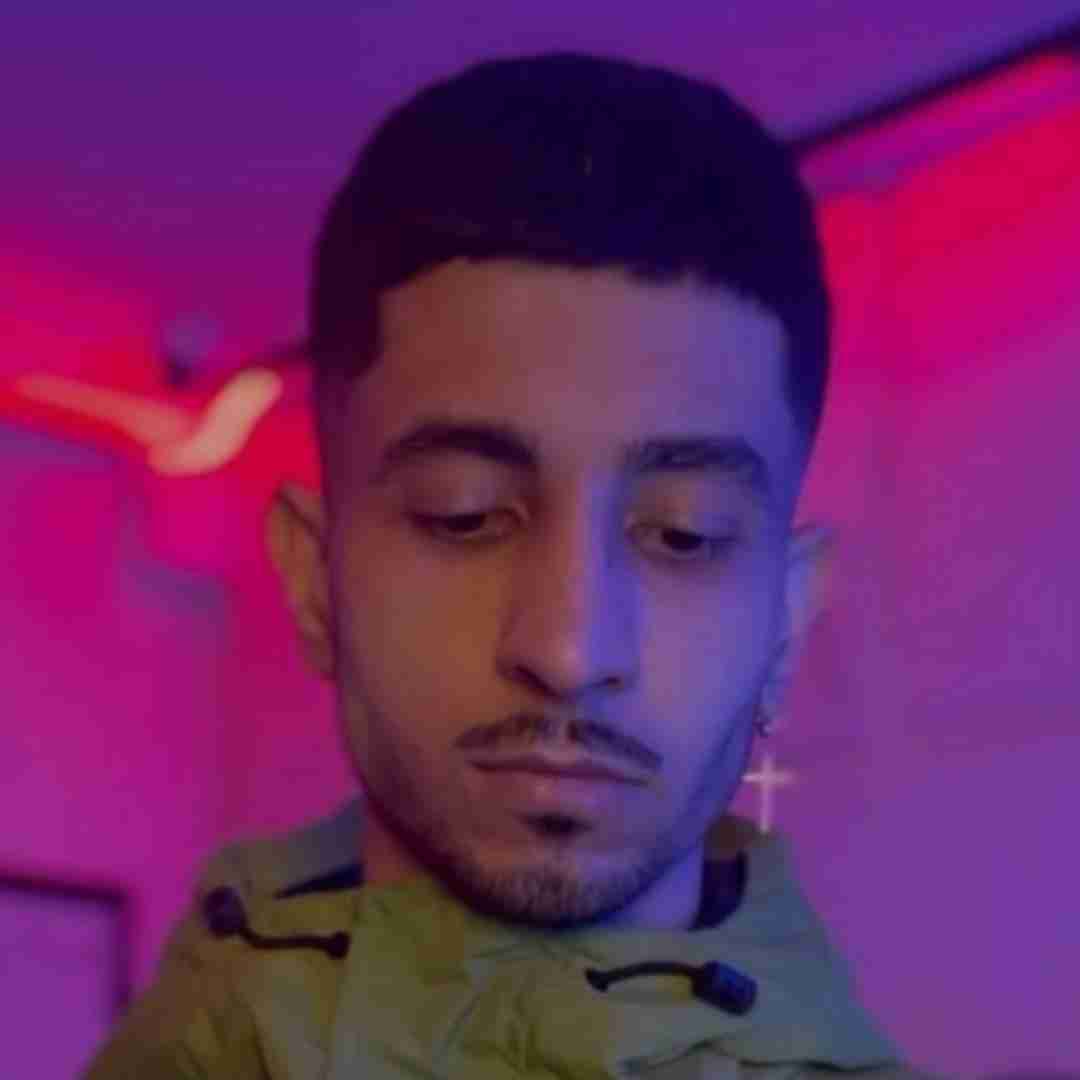 رضا تیتو وابستگی