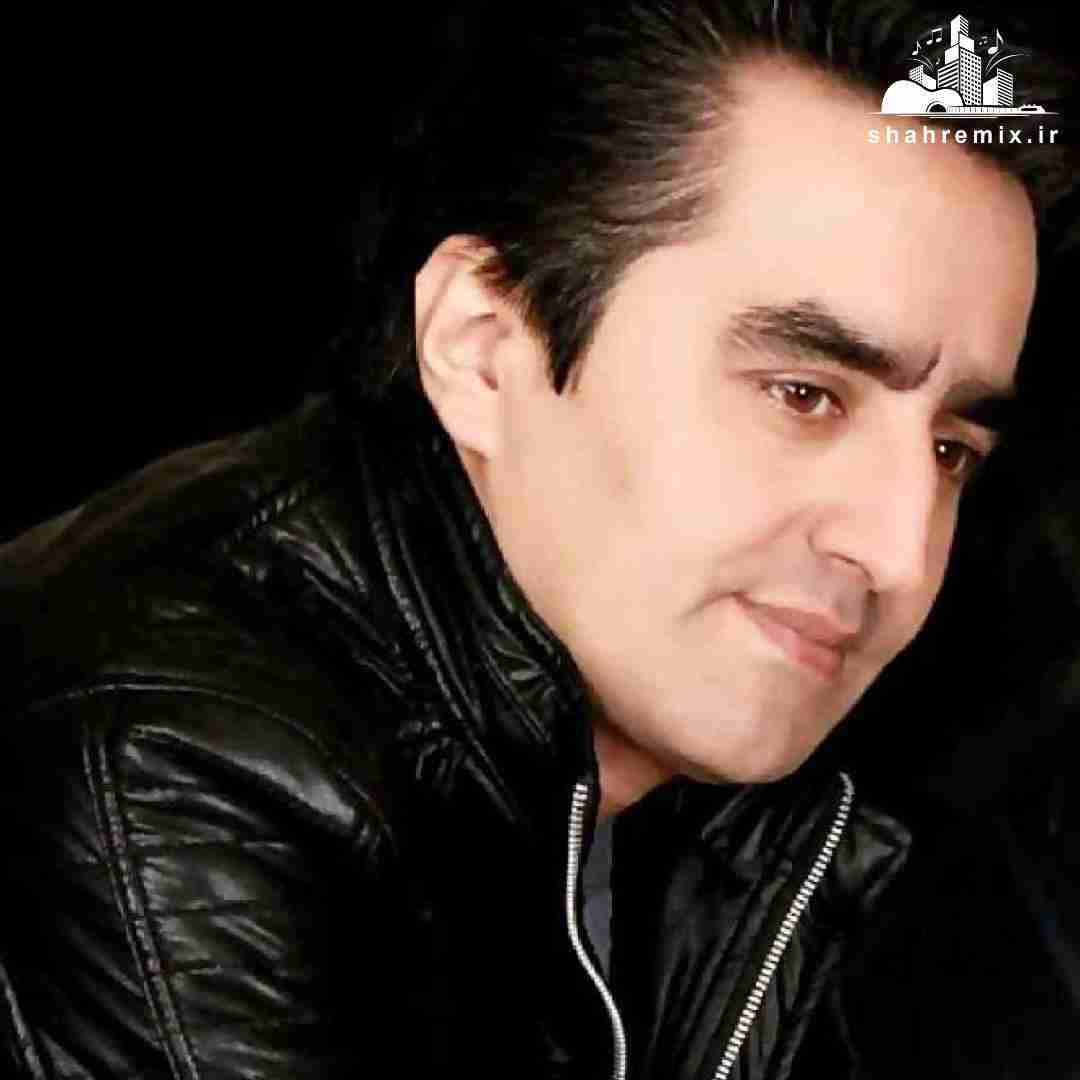 وحید حیدری سراسیمه