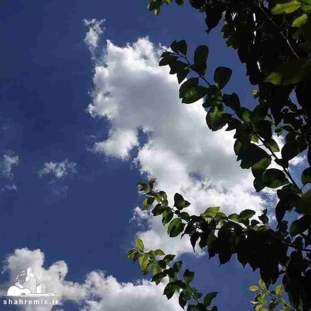  اونی که روز و شب کنارم بود رد شد ازم چه راحت