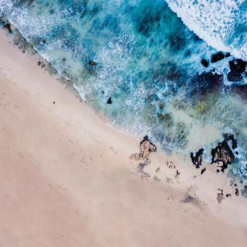 چطوره بغلش مثل من سیفه میده بهت حس خونه