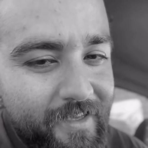 دانلود آهنگ عکسات شدن مسکنه حاله خرابم دلتنگتم از سعید بابازاده