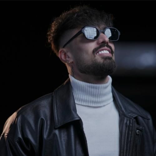 دانلود آهنگ هیشکی نمیفهمه درد دلامونو نمیشنونه انگار از علی رستمیان