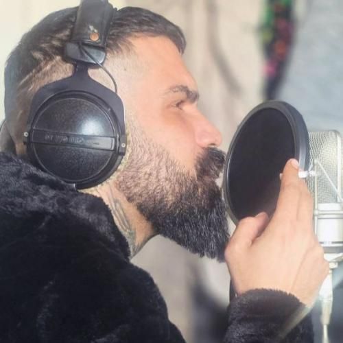 فرهاد جهانگیری بس رو عکسات گریه کردم کور شدم